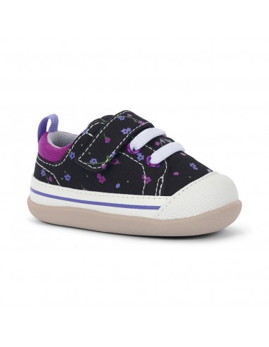 See Kai Run First Walker Stevie II Black Floral brillant des détails fins