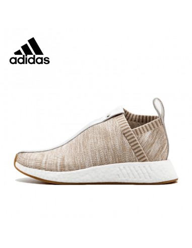 Adidas x KITH x NAKED CITY SOCK NMD est présent 