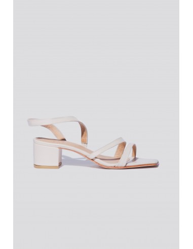 Delfina Sandal in Marfil Faites des économies