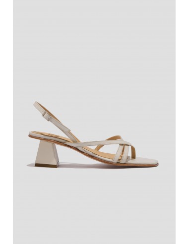 Luz Strappy Sandal in Marfil sélection de produits